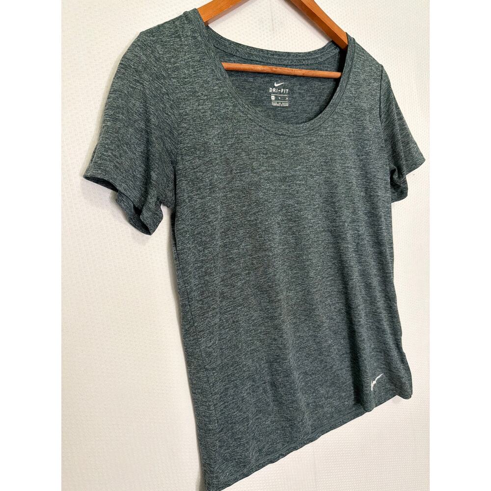 Nike Dri-FIT Women’s Medium Gray Short‎ Sleeve Athletic Running Top - Picture 4 of 10